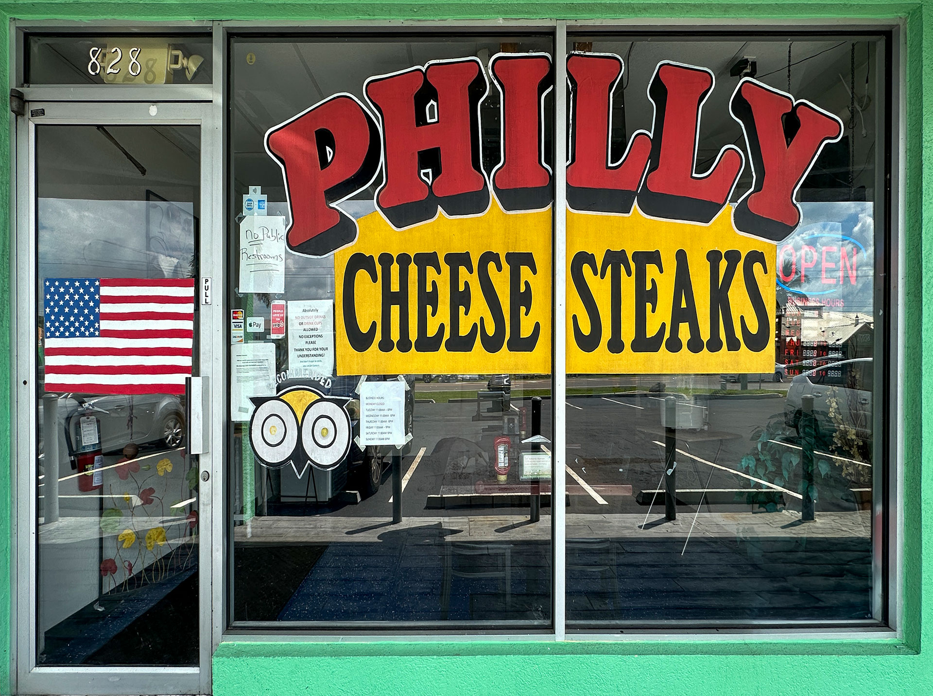 Phillys-Finest-Cheesesteak-and-Hoagies-Front-Window
